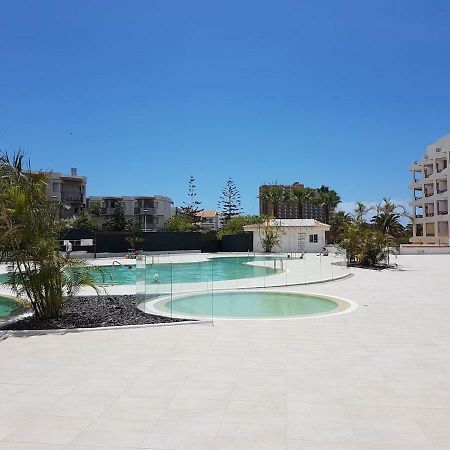 San Marino With Heated Pool, Only 450 Meters To The Beach, Wifi Арона Экстерьер фото