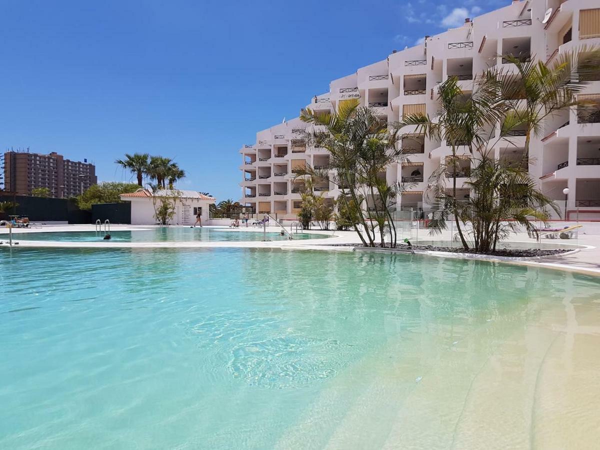 San Marino With Heated Pool, Only 450 Meters To The Beach, Wifi Арона Экстерьер фото