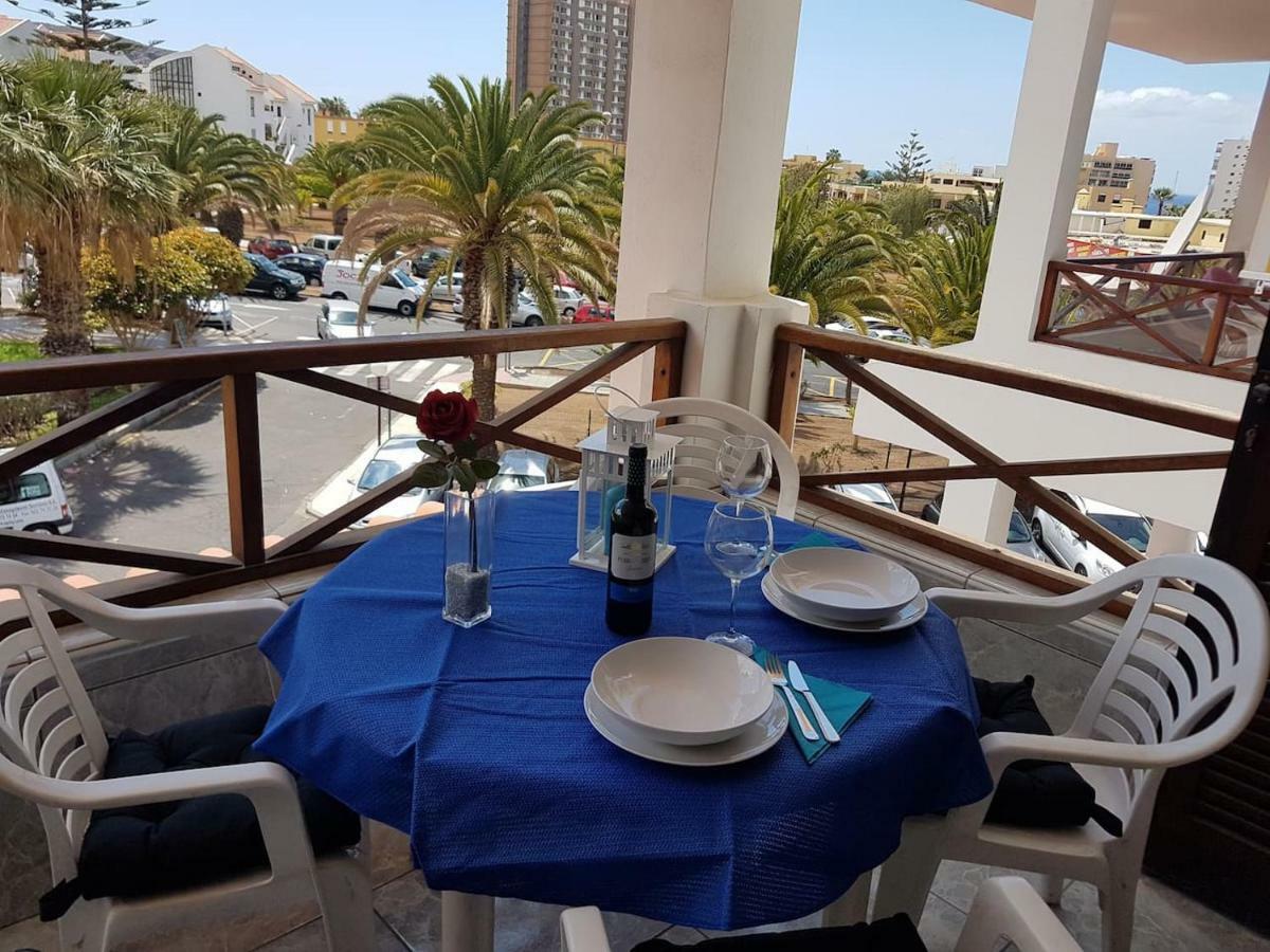 San Marino With Heated Pool, Only 450 Meters To The Beach, Wifi Арона Экстерьер фото