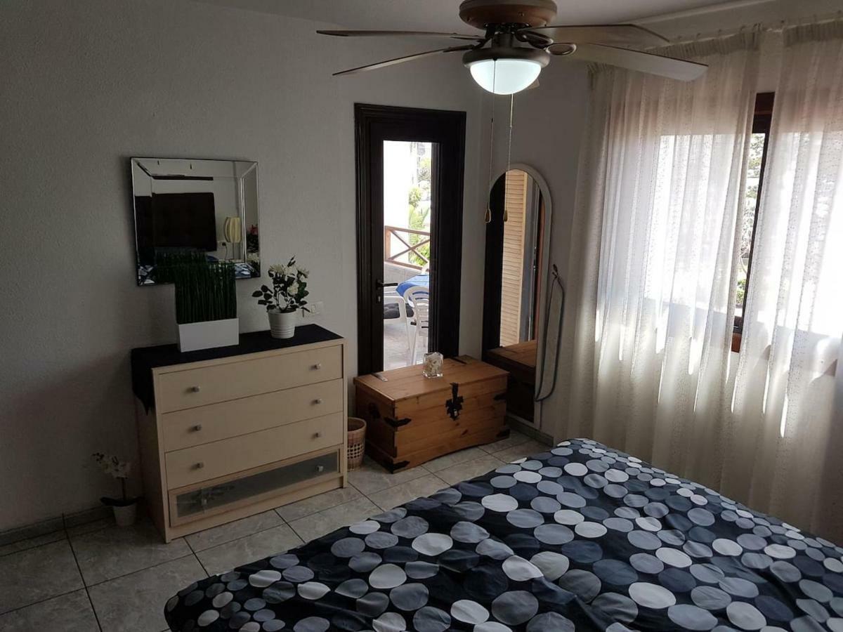 San Marino With Heated Pool, Only 450 Meters To The Beach, Wifi Арона Экстерьер фото
