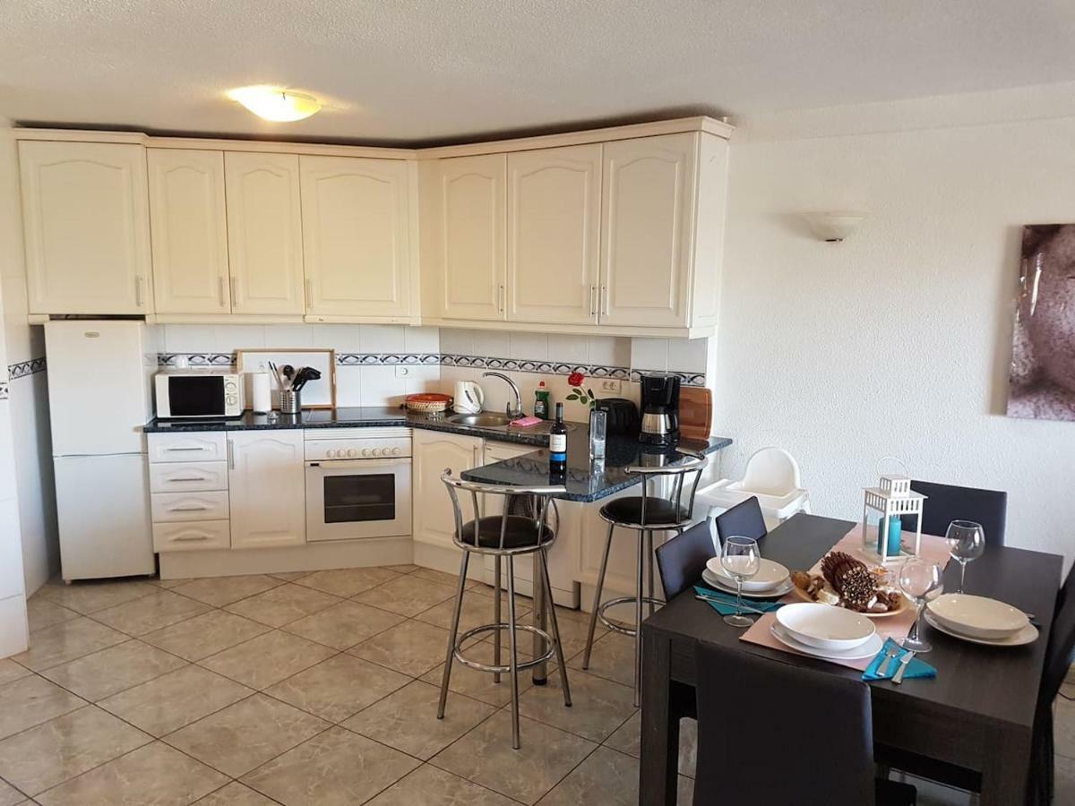 San Marino With Heated Pool, Only 450 Meters To The Beach, Wifi Арона Экстерьер фото